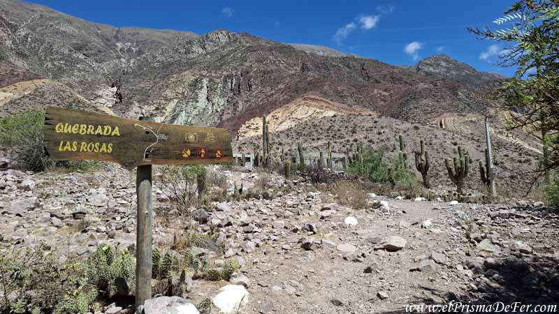 Inicio del sendero al Mirador de la Virgen en Maimará