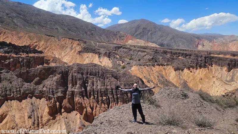 Disfrutando de las vistas épicas de los Castillos de Huichaira
