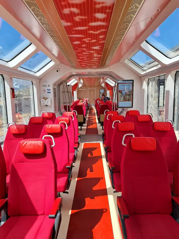 Interior del Tren Solar de la Quebrada de Humahuaca - Jujuy