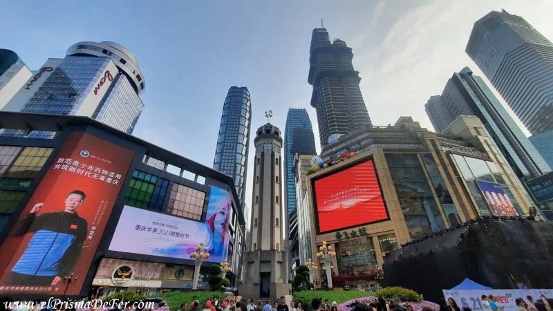 Jiefangbei Square en Chongqing