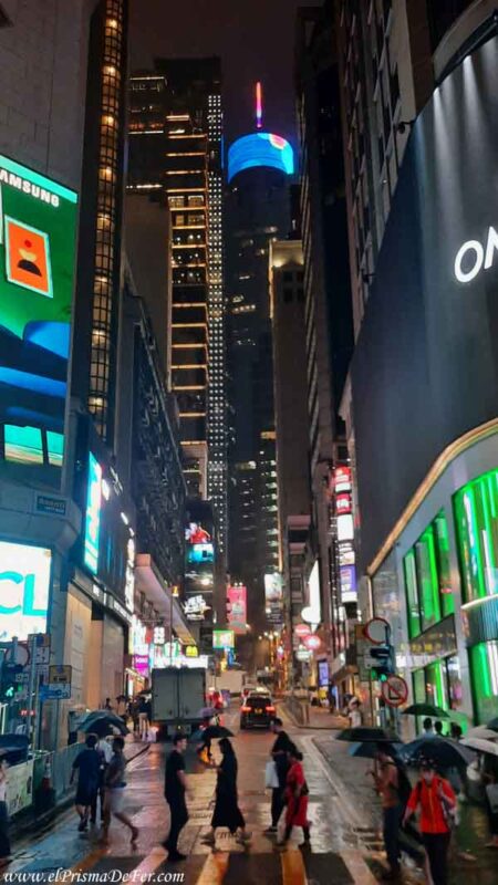 Una de las esquinas mas vistosas de Hong Kong