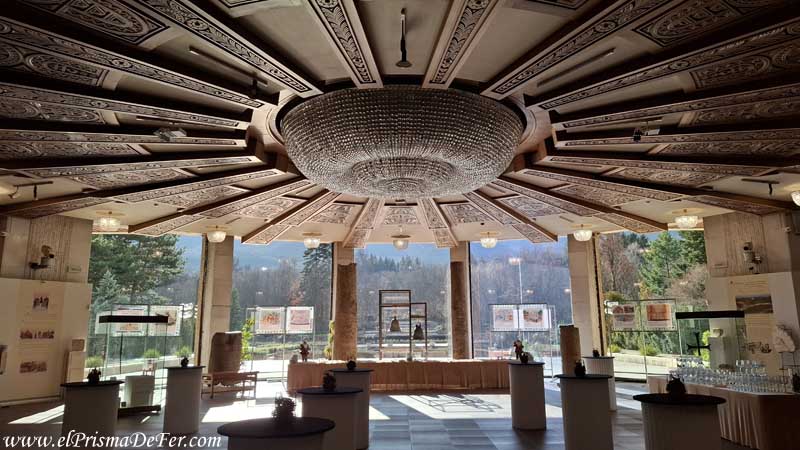 Sala central del Museo de Historia de Sofia