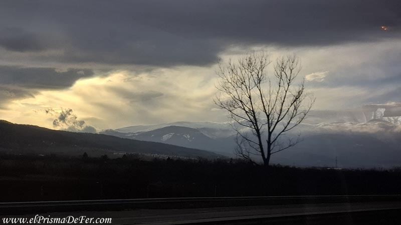 Paisajes que se ven en la ruta entre Sofia y Plovdiv