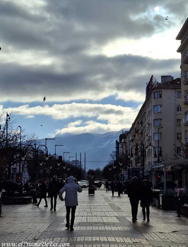 El Boulevard Vitosha en invierno no esta muy concurrido - Sofia