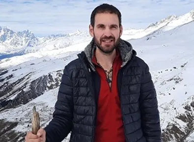 Haciendo trekking en Georgia