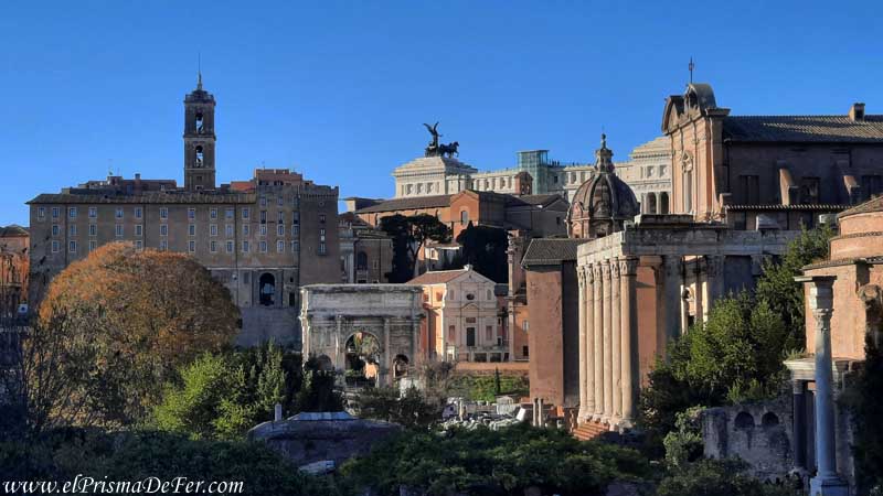 Ruinas y Templos dentro del Foro Romano